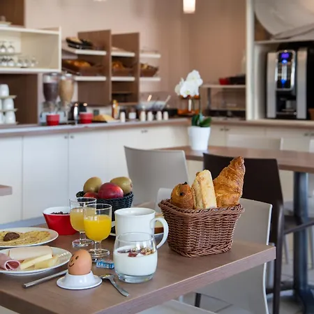 Hotel Ace Ferrand La Pardieu Clermont-Ferrand