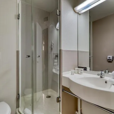Ace Ferrand La Pardieu Hotel 3*