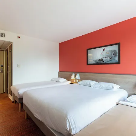 Hotel Ace Ferrand La Pardieu Clermont-Ferrand