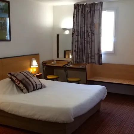 Hotel Ace Ferrand La Pardieu 3*