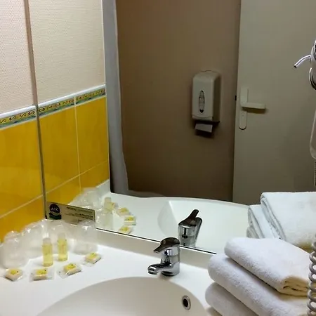 Отель Ace Ferrand La Pardieu 3*