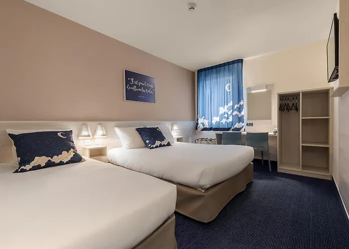 Hotell Ace Ferrand La Pardieu 3*