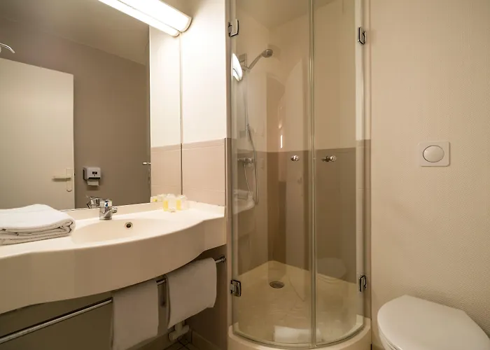 Ace Ferrand La Pardieu 3* Clermont-Ferrand