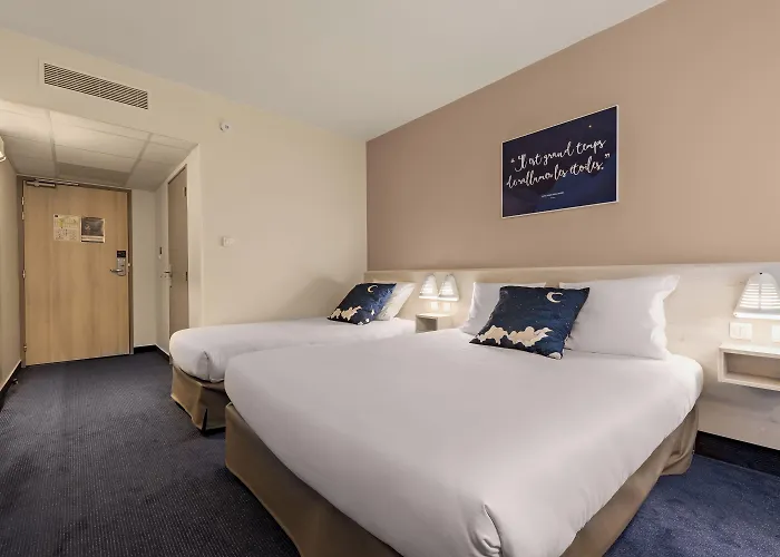 Hotell Ace Ferrand La Pardieu 3*